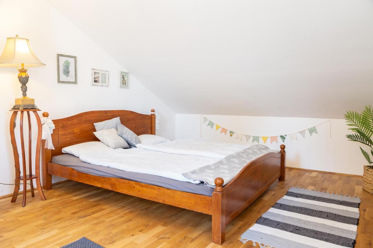 Vanilia Apartman Eger Ngoại thất bức ảnh